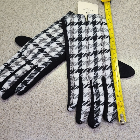 ALABAMA FANS Black/White/Grey Houndstooth Gloves📱 - Picture 4 of 11